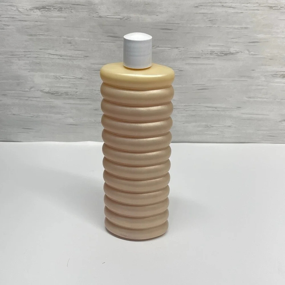 Vintage 1988 Avon Warm Gold‎ Bubble Bath 24 Fl oz New Old Stock Sealed